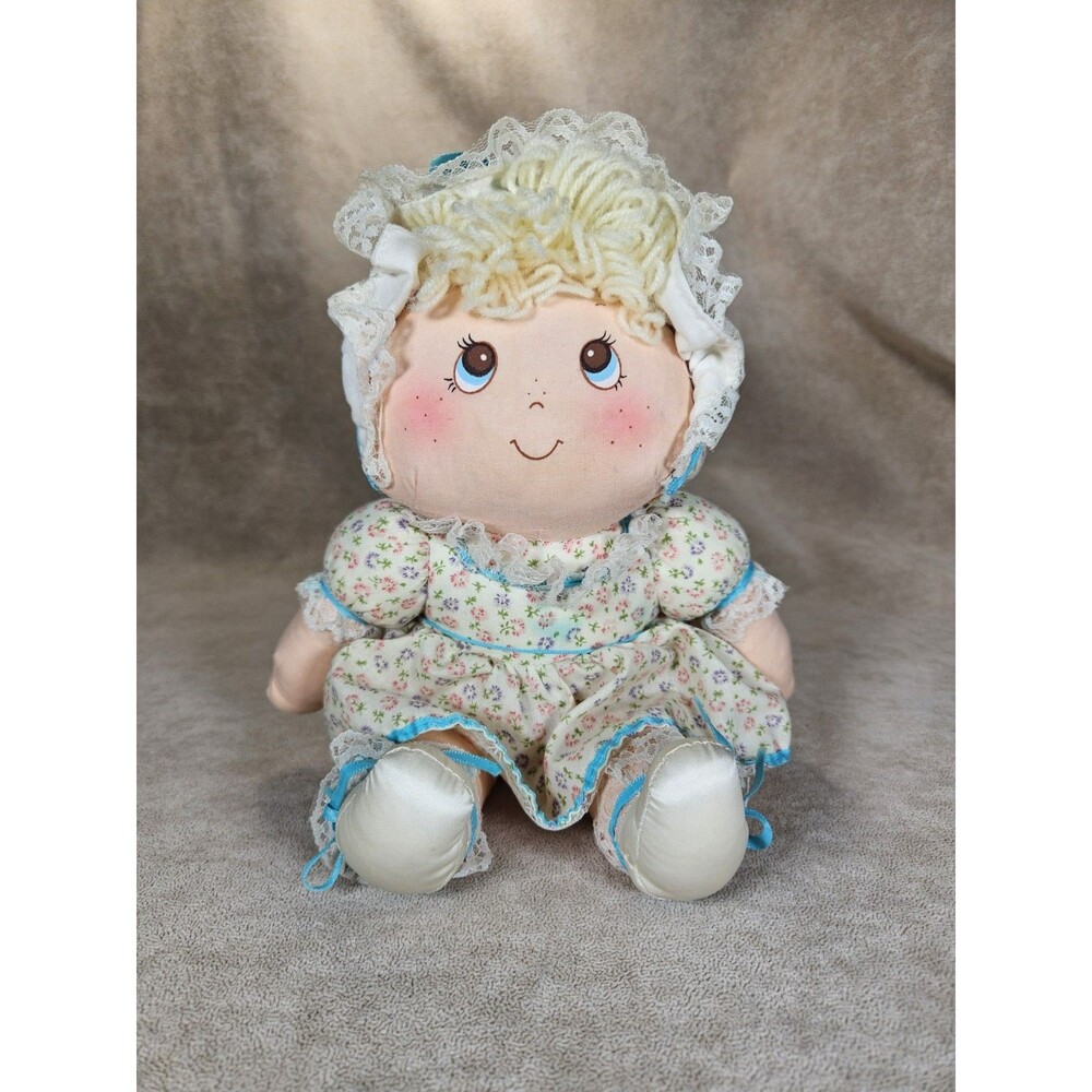 Vintage Russ Berrie & Co Kimberly Soft Doll With Bonnet Very Good Condition